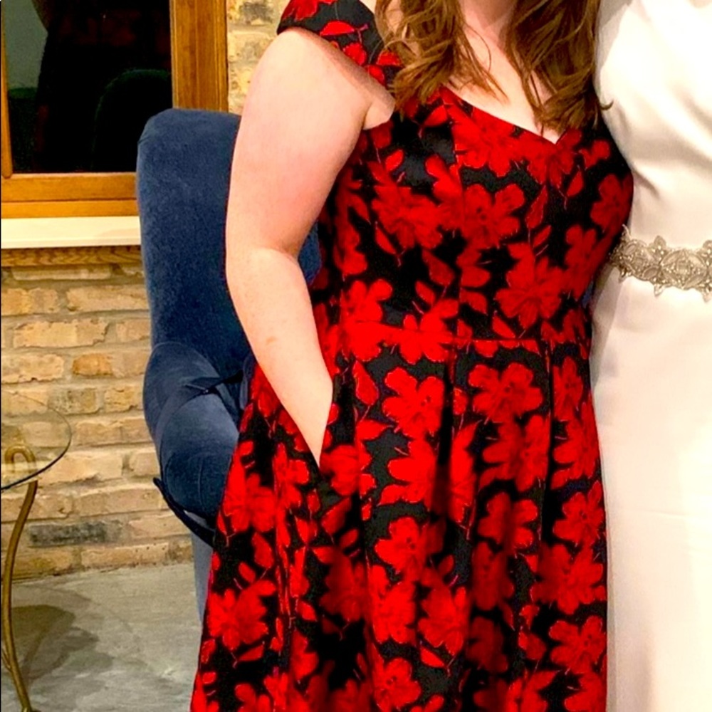 Macy’s dress, size 14. Only worn once.